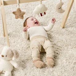 Arche en bois avec jouets à suspendre teddy bouclette