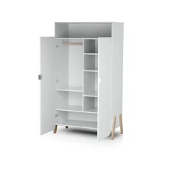 Armoire pirate blanc et hêtre verni