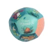 Ballon souple dans la jungle