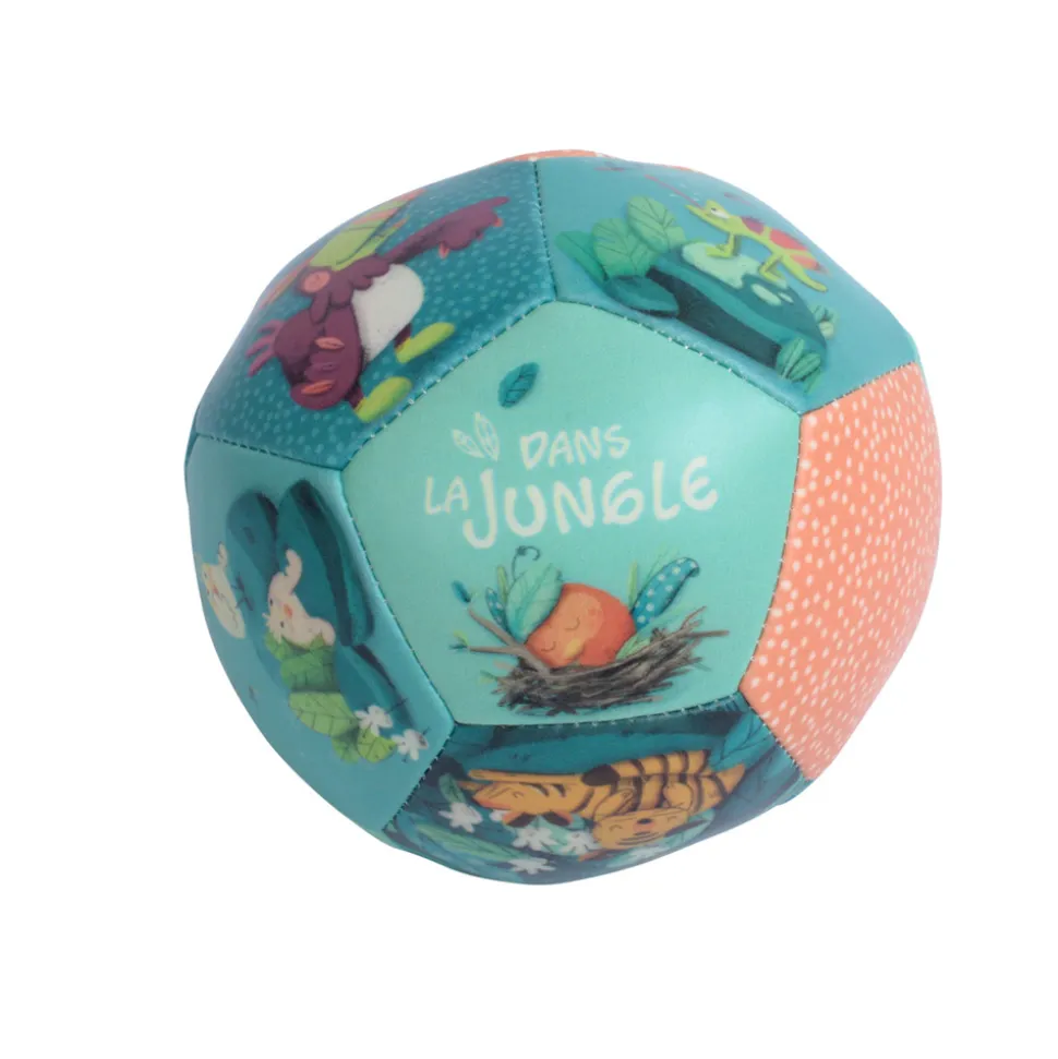 Ballon souple dans la jungle