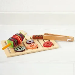 Barbecue en bois pour enfant