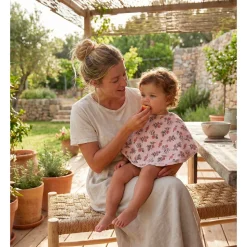 Bavoir 2 en 1 poncho/épaule secret cottage fleurs/biscuit