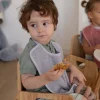 Bavoir maternelle gris