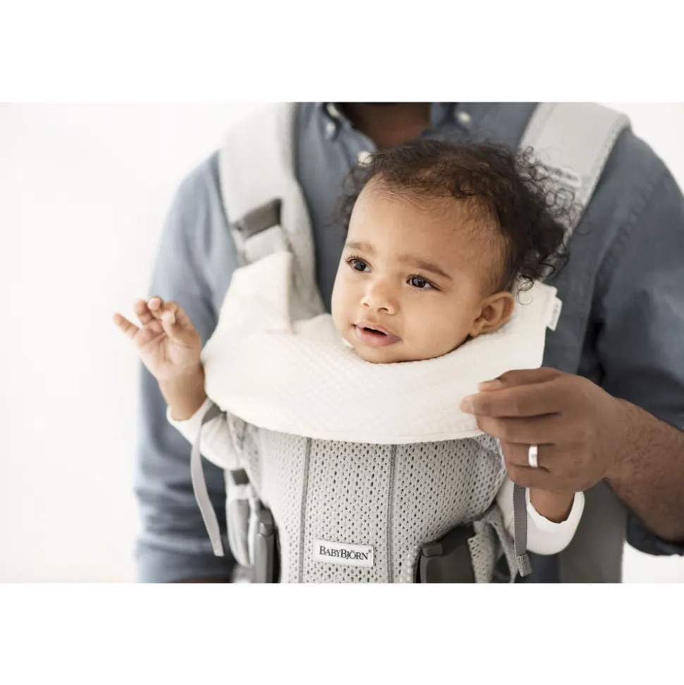 Bavoir pour porte bébé one