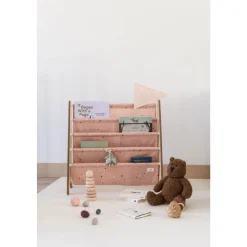 Bibliothèque enfant terrazzo argile