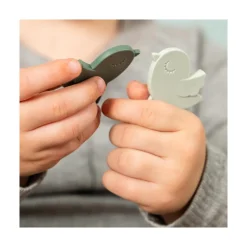 Boîte à goûter avec piques snack tiny trails vert