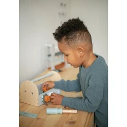 Boîte à outils en bois 24 mois et +