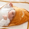 Cape de bain et gant diplododo camel