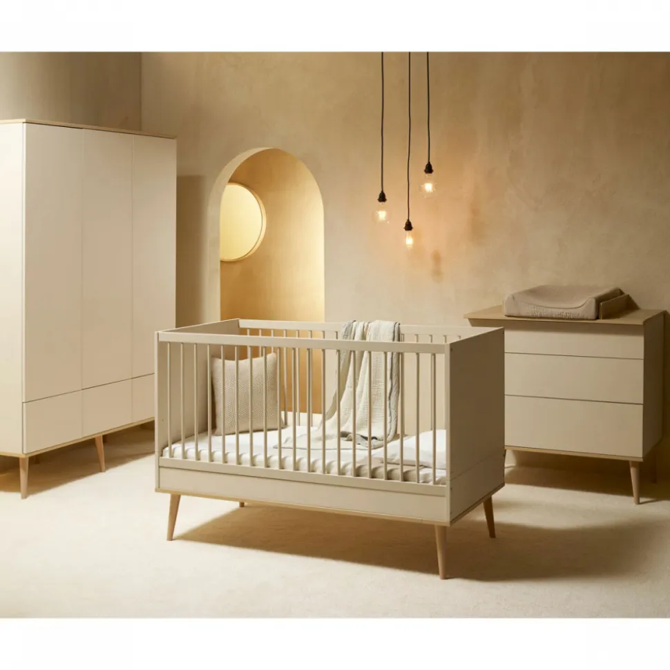 Chambre trio lit bébé 60x120 cm + armoire xl + commode avec plan à langer flow argile & oak