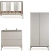 Chambre trio lit bébé 60x120 cm ashi argile+commode 3 tiroirs ashi argile avec plan à langer+armoire 2 portes ashi argile