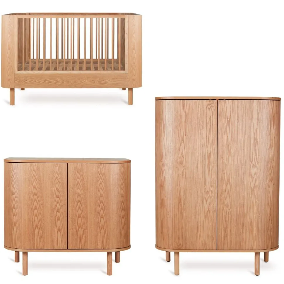 Chambre trio lit bébé 70x140 cm évolutif en canapé yume natural ash + commode 2 portes yume naturel ash wood avec plan à langer+ armoire 2 portes yume