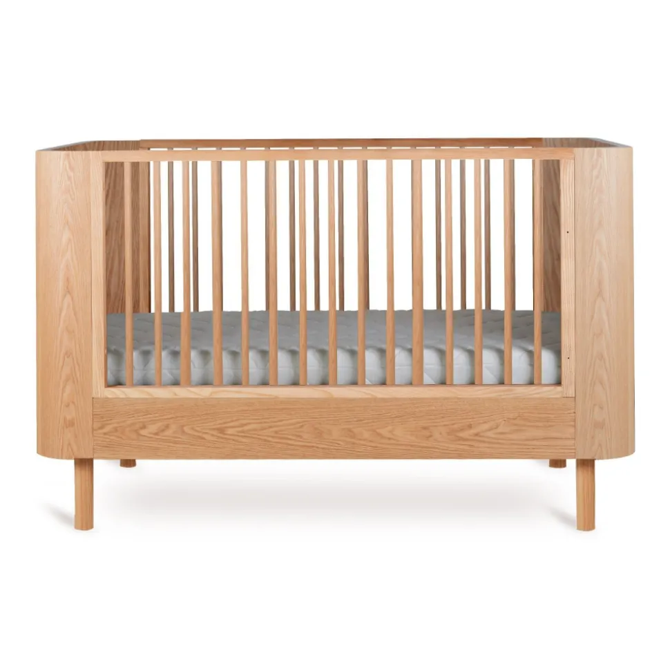 Chambre trio lit bébé 70x140 cm évolutif en canapé yume natural ash + commode 2 portes yume naturel ash wood avec plan à langer+ armoire 2 portes yume
