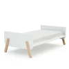 Chambre trio pirate lit 70x140 cm + meuble à langer + armoire blanc et hêtre verni