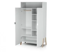 Chambre trio pirate lit 70x140 cm + meuble à langer + armoire blanc et hêtre verni