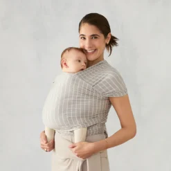 Écharpe de portage aura en tissu tricoté gris rayé
