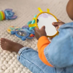 Coffret cadeau pour bébé avec 4 jouets stitch