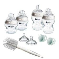 Coffret de naissance avec biberons natural start