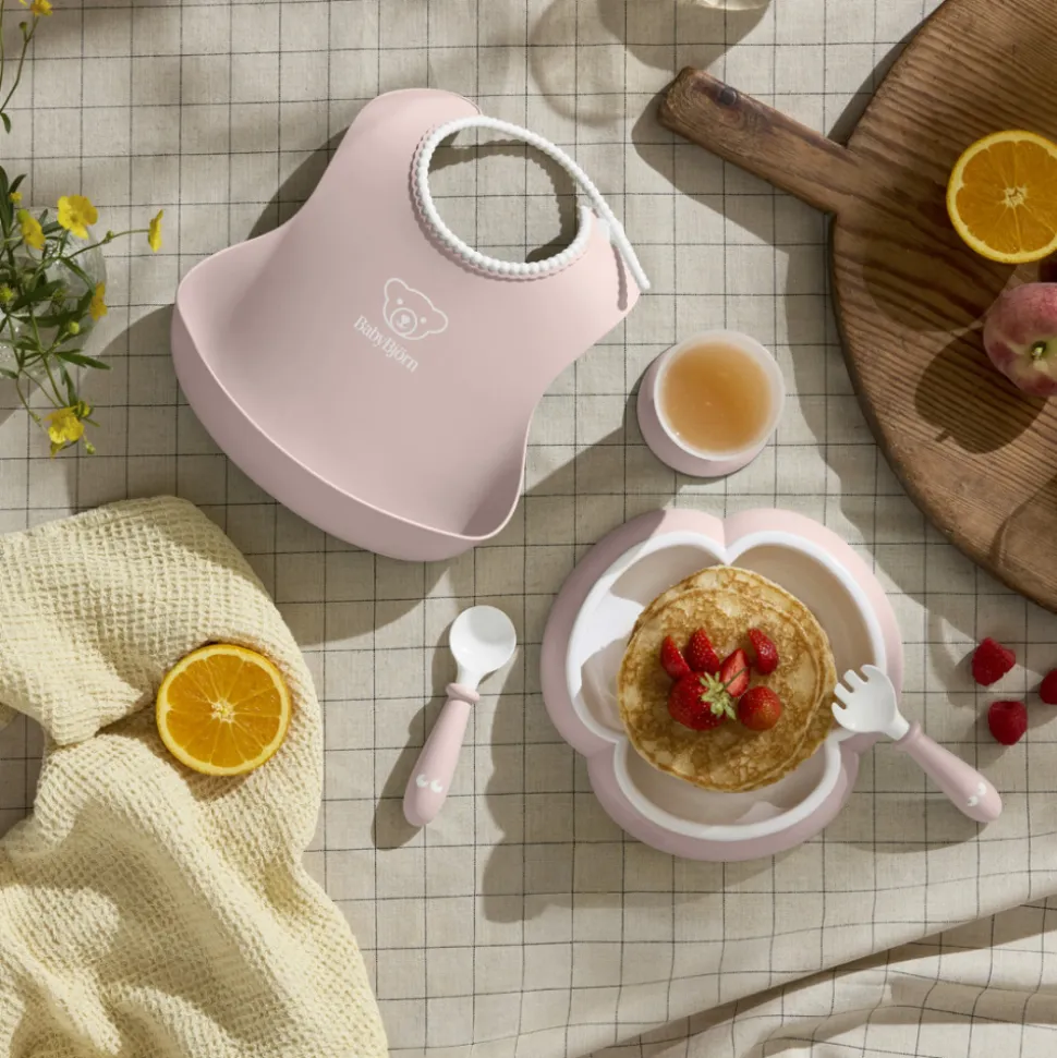 Coffret repas avec bavoir rose pastel