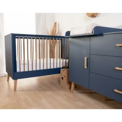 Commode bold blue bleu avec plan à langer