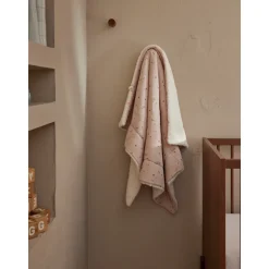 Couverture en mousseline et sherpa colombe du bonheur 75 x 100 cm bali, moka & snow