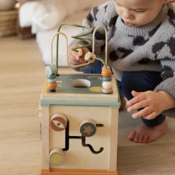 Cube d'activités en bois fsc
