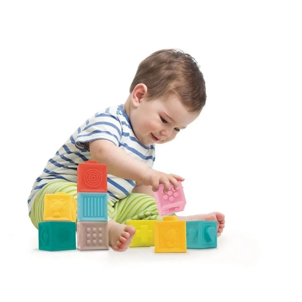 Cubes sensoriels emboitables