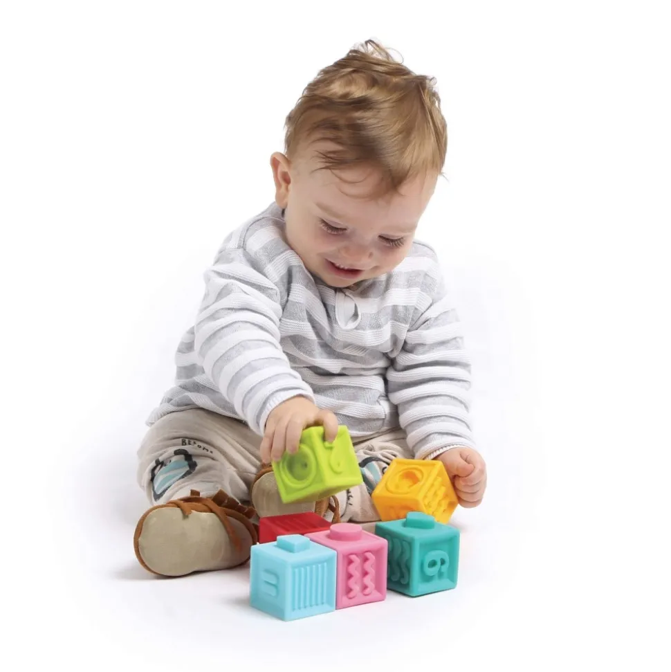 Cubes sensoriels emboitables