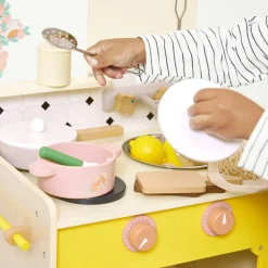Cuisine en bois pour enfant mamie soleil