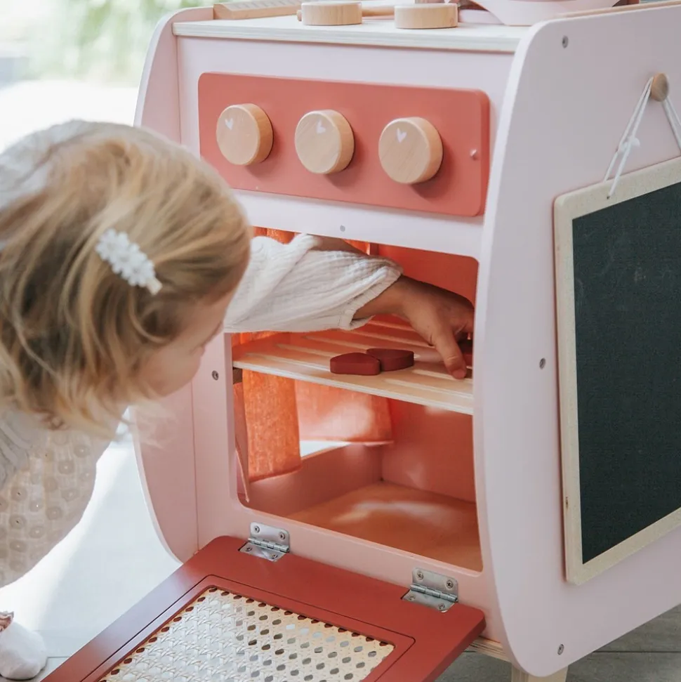 Cuisine en bois - rose
