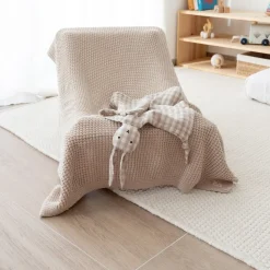 Doudou lapin 40x40 cm sésame