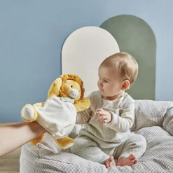 Doudou marionnette lion nougat