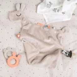 Doudou plat attache sucette lalee sable
