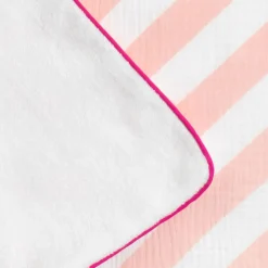 Drap de plage rose