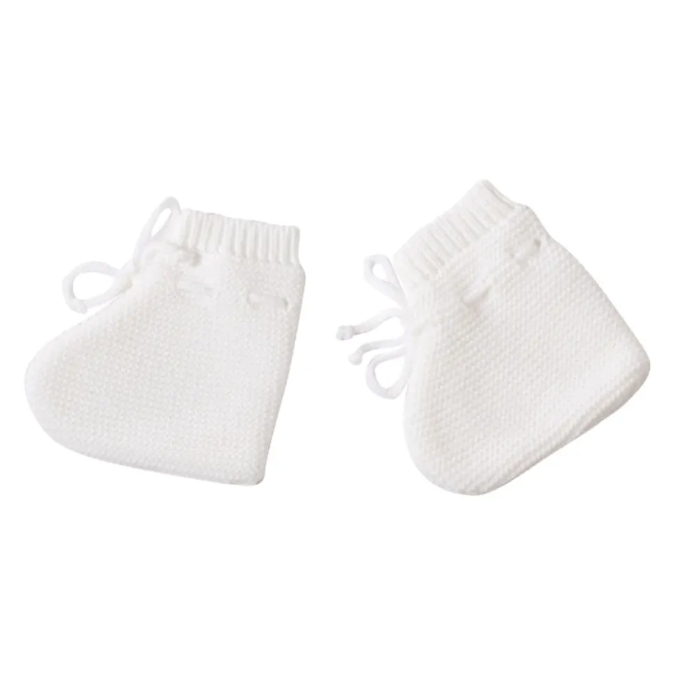 Ensemble naissance bébé brassière, bonnet et chaussons - blanc