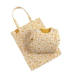 Gigoteuse naissance jaune topaze promenons nous