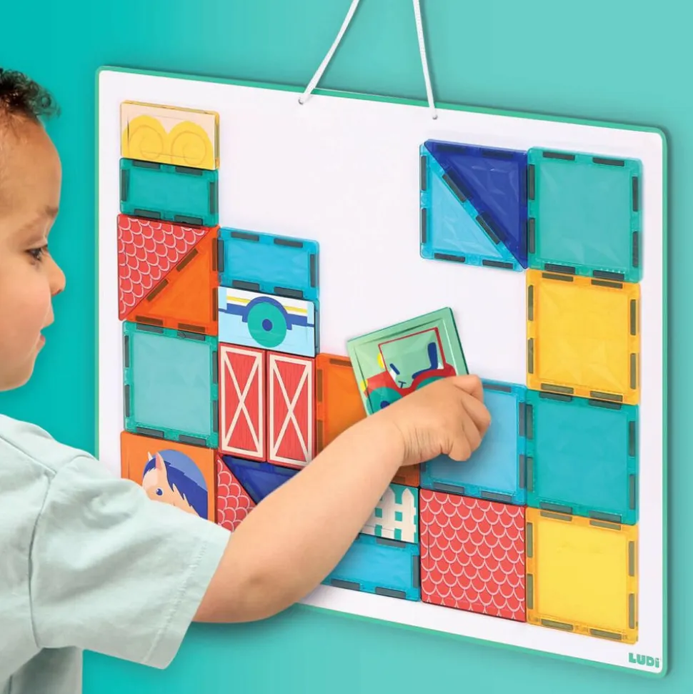 Jeu de construction panneau magnétique avec 27 pièces