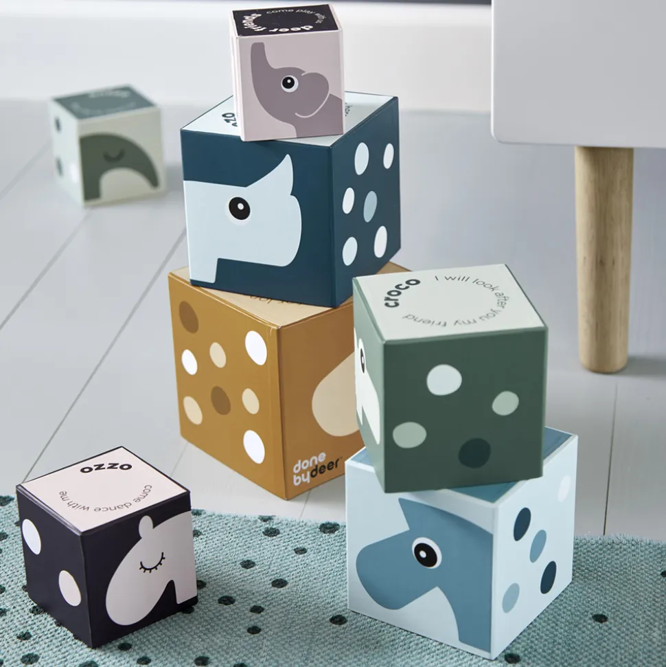 Jouet d'éveil bébé cubes à empiler deer friend
