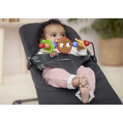 Jouet en bois pour transat babybjorn