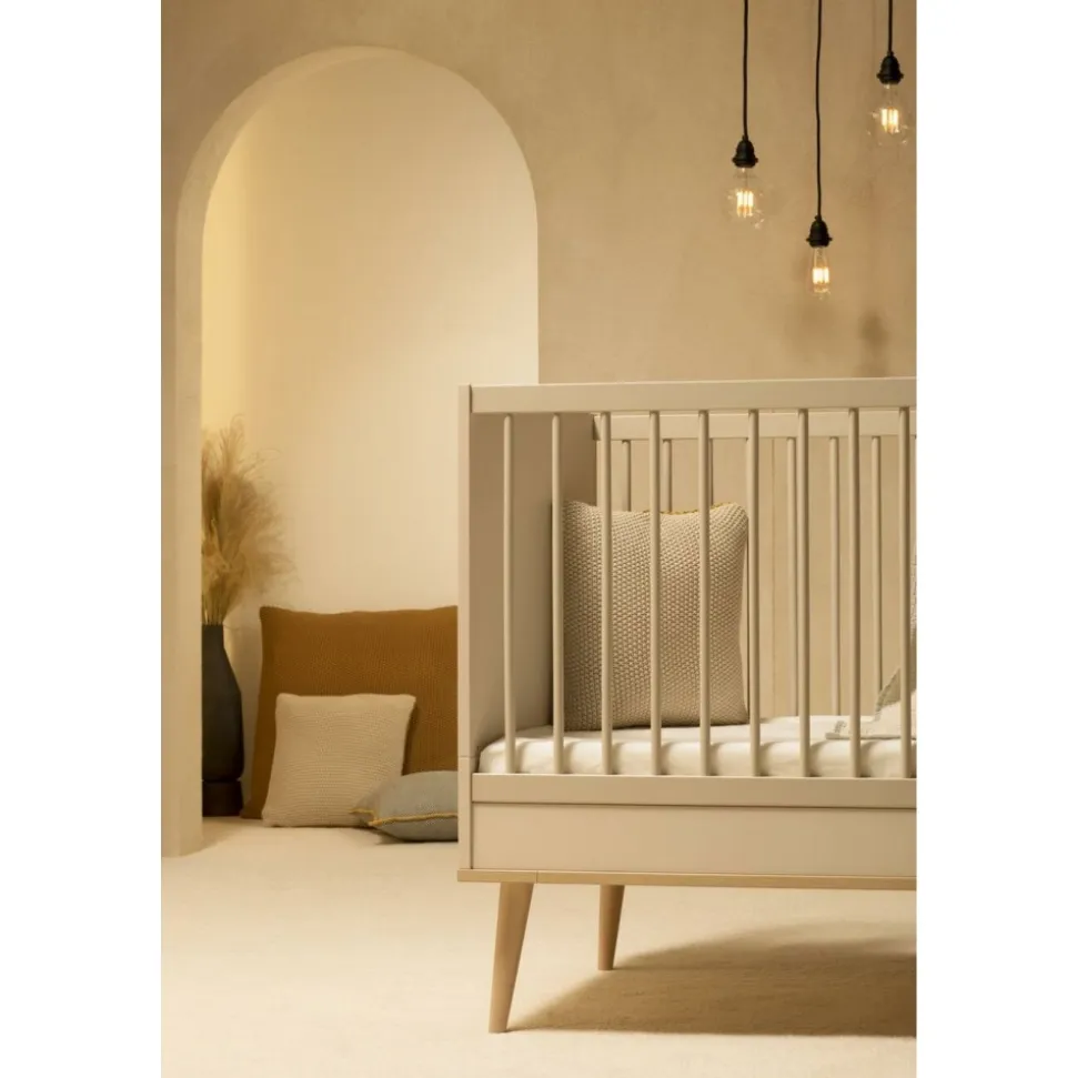 Lit bébé 70x140 cm évolutif en lit enfant flow argile et oak