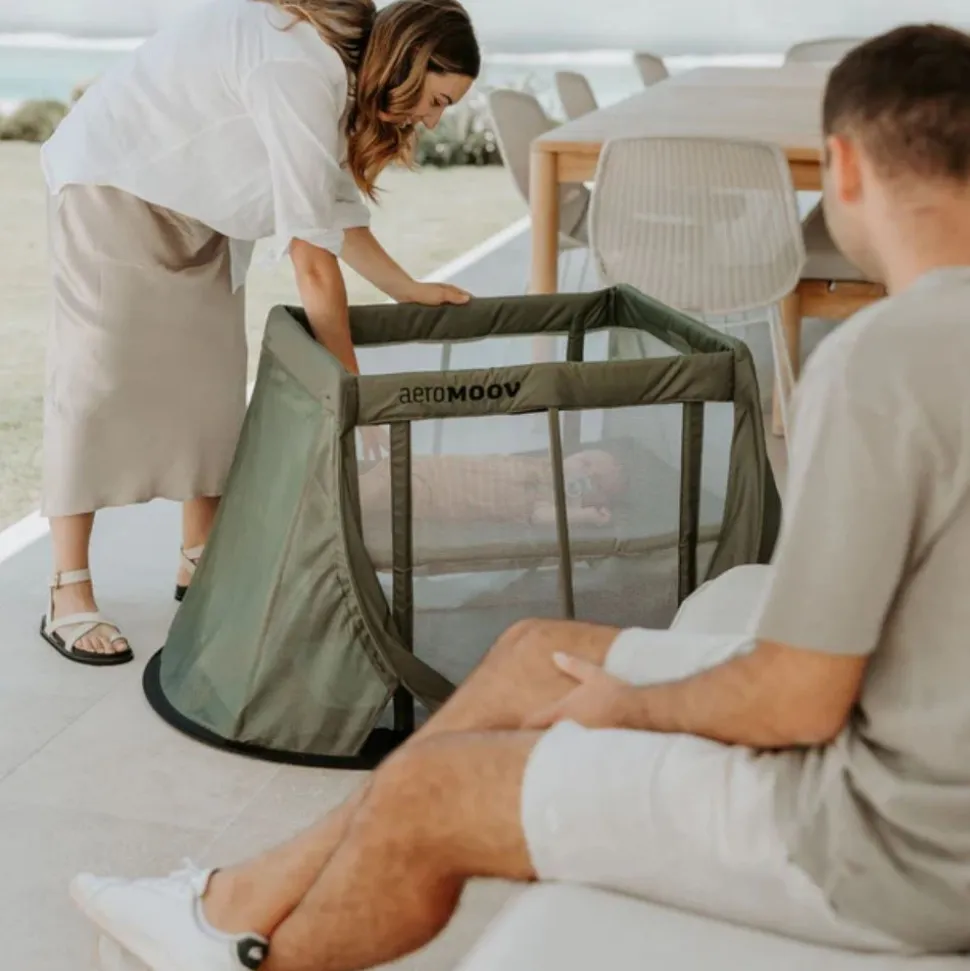 Lit de voyage instant green moss