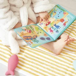 Livre de bain la fête sous l'océan et ses 3 aspergeurs