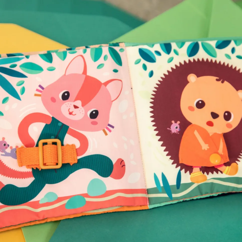 Livre pour enfant jules j'apprends à m'habiller