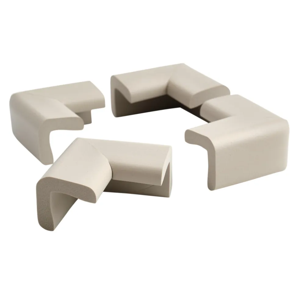 Lot de 4 petits coins en mousse antichoc gris clair