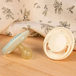 Lot de 2 sucettes rondes 0-6 mois originale vert et beige