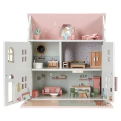 Maison de poupée en bois