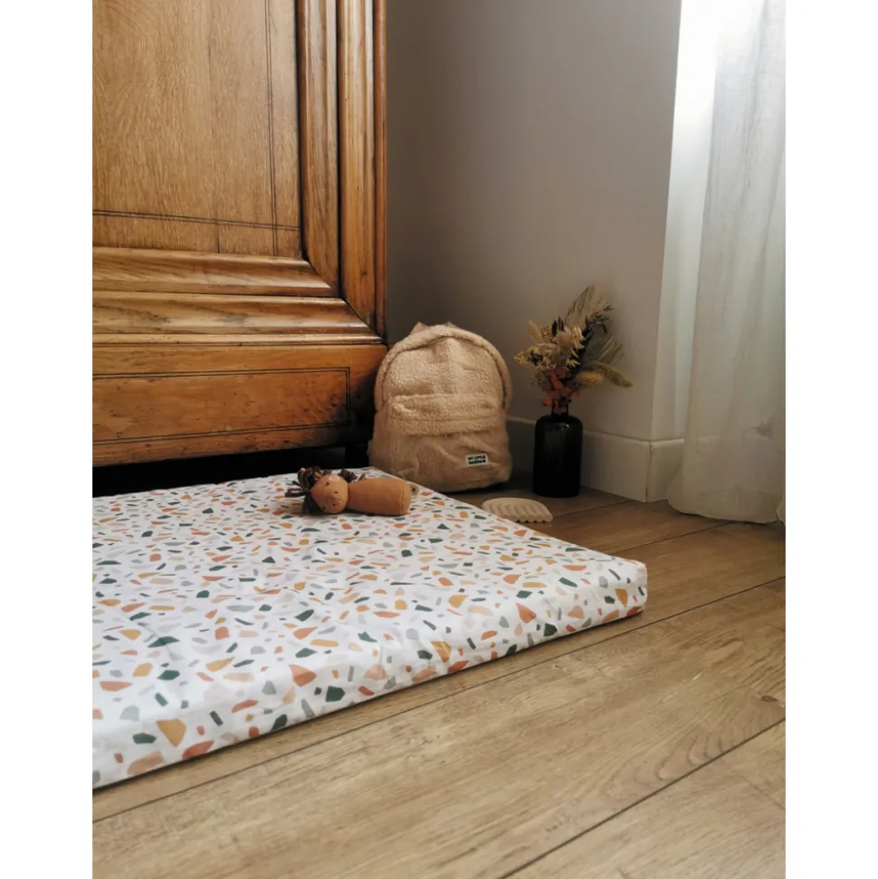 Matelas de voyage 60 x 120 cm terrazzo