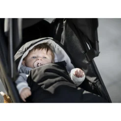 Nid d'ange newborn noir pour poussette thule