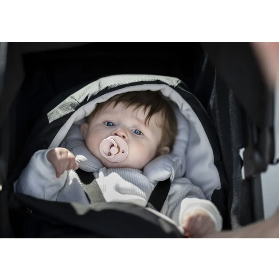 Nid d'ange newborn noir pour poussette thule