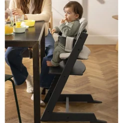 Pack chaise haute tripp trapp chêne warm brown et son baby set
