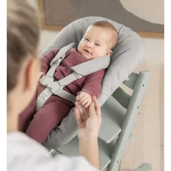 Pack chaise haute tripp trapp hetre vert glacier + newborn gris